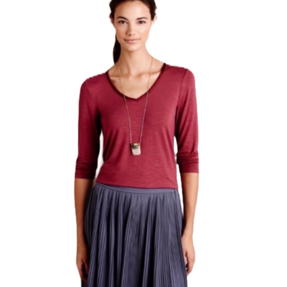 ANTHROPOLOGIE Pure + Good V-Neck 3/4 Sleeve Shirt Size M